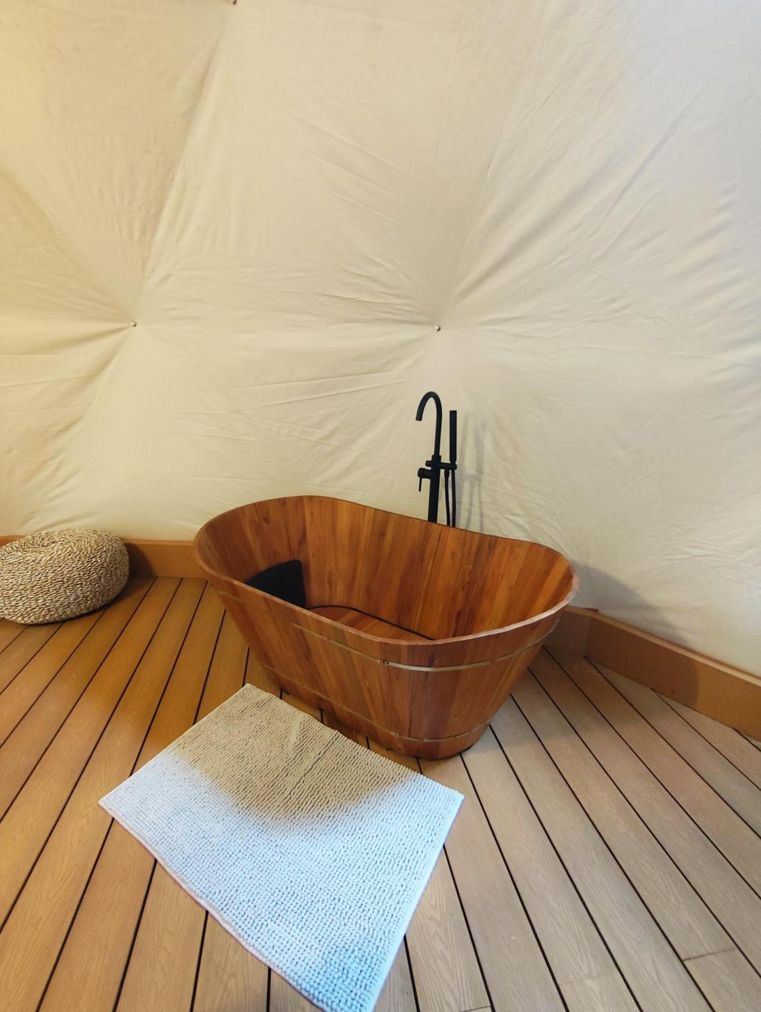 Bed and Breakfast Le Hameau Arribas Conde-Sainte-Libiaire Экстерьер фото